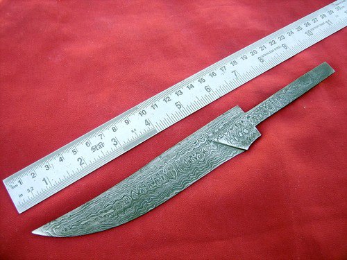 Custom Handmade Damascus Fixed Blade Hunting Knife, blank blade